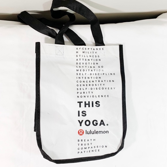 lululemon athletica Handbags - Lululemon reusable tote, small